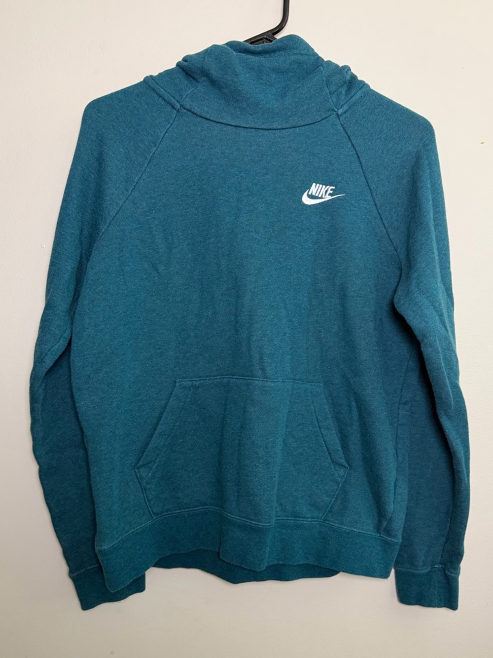 Nike Small Logo Hoodie Women’s Small Teal Pullover Sweatshirt